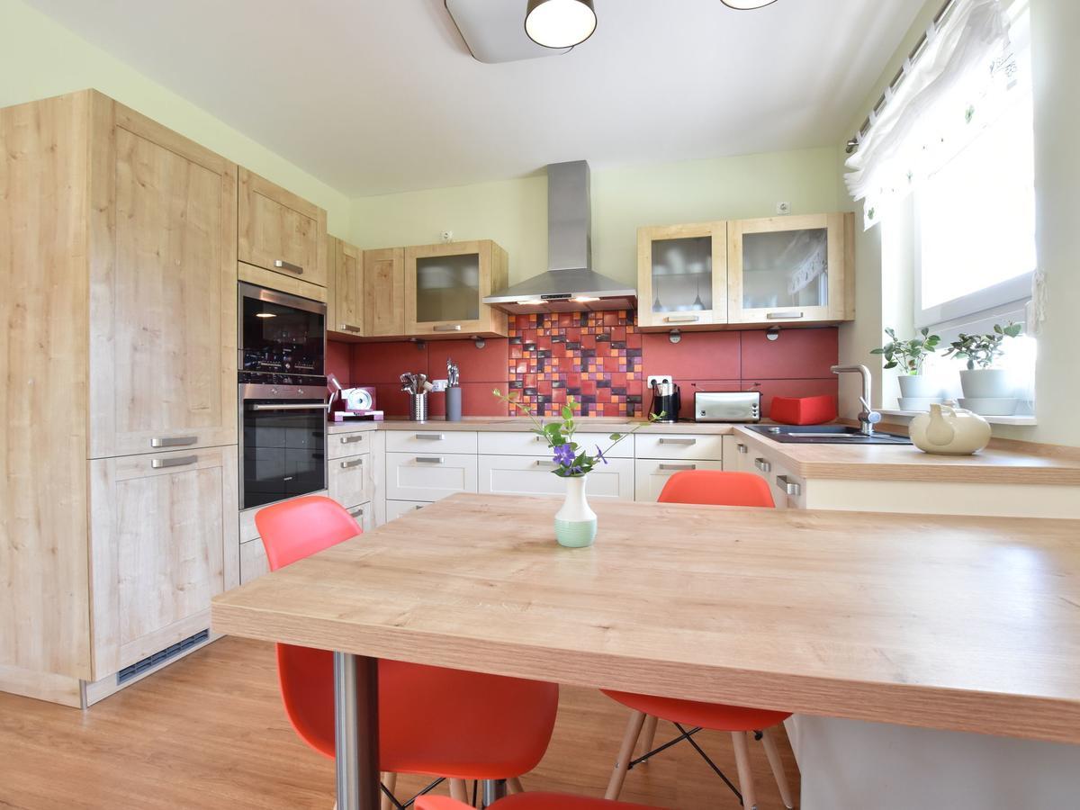 Spacious Holiday Home In Hornstorf With Trampoline Eksteriør billede